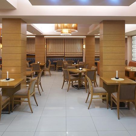 Pefka Hotel Thessaloniki Buitenkant foto